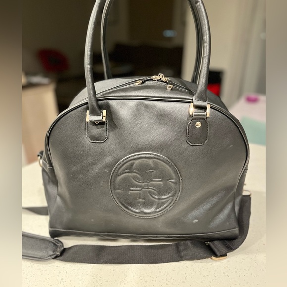 Guess duffle bag leather travel suitcase black logo versatile dome KORRY epi - Picture 14 of 14